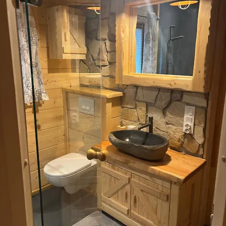 Osada Na Skale Dom Z Prywatna Sauna I Kominkiem Vakantiehuis *