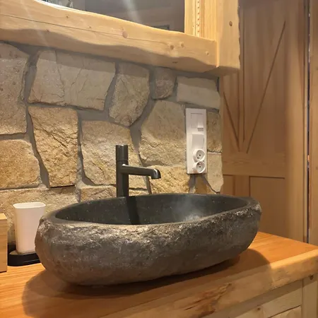 Osada Na Skale Dom Z Prywatna Sauna I Kominkiem Istebna