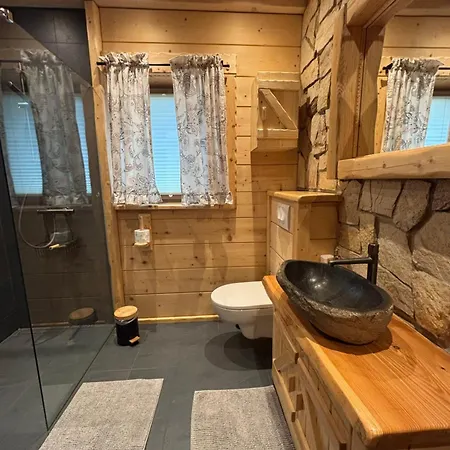 Osada Na Skale Dom Z Prywatna Sauna I Kominkiem Vakantiehuis