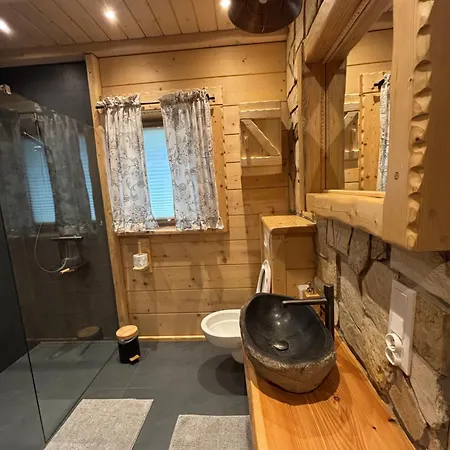 Vakantiehuis Osada Na Skale Dom Z Prywatna Sauna I Kominkiem *