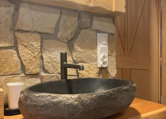 Osada Na Skale Dom Z Prywatna Sauna I Kominkiem Istebna